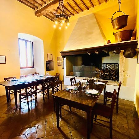 Вилла Castello Di Titignano Орвието Экстерьер фото